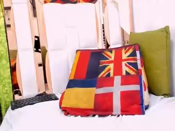 Chaturbate Watch Live Sex Cams of lia_antonella69