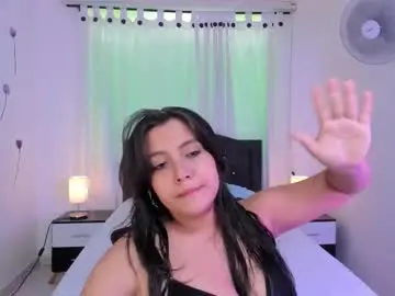 Chaturbate Free Live Porn of raiderandroxie