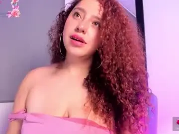 Chaturbate Live Sex Cam of summerofthemoon