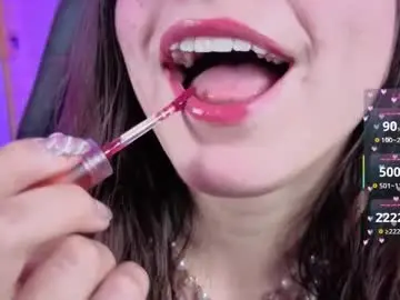 Chaturbate Live Sex Cam of taiga_cute