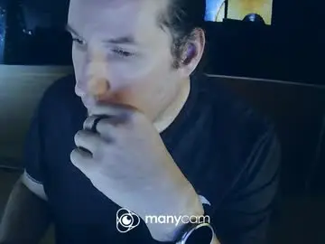 Chaturbate Nude Webcam of tirolerboy27