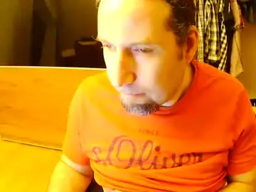 Chaturbate Nude Webcam of tirolerboy27