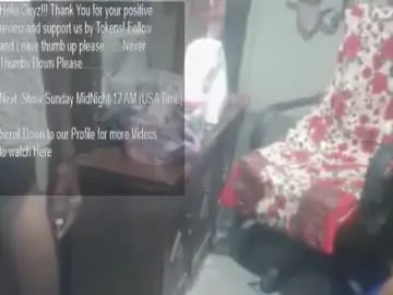 zoyakhan803 from chaturbate