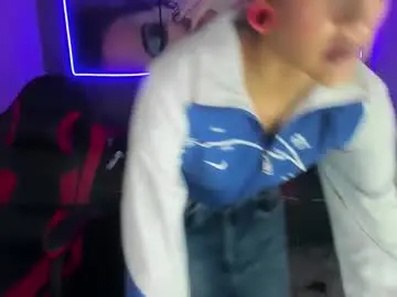 dolly_boob from chaturbate