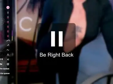 Chaturbate Live Sex Cam of goldenwitchx