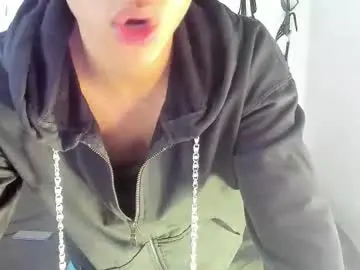 Chaturbate Live Sex Cam of maximiliano_khalil