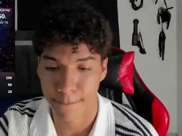 Chaturbate Best live sex cam show of maximiliano_khalil