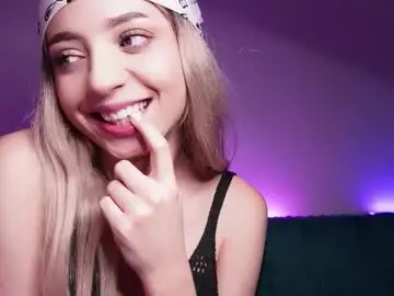 Chaturbate Adult Video Chat of sinfulldesires