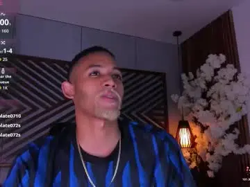 Chaturbate Free Live Porn of bento_fox