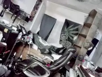 Chaturbate Free Porn Cam of kinkybiguy14