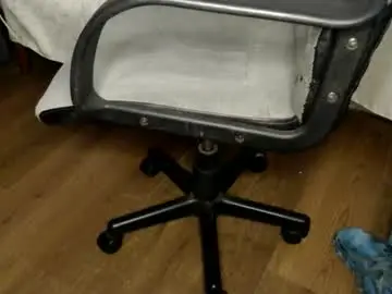 Chaturbate Live Sex Cam of oliver_laid_2023