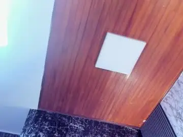 Chaturbate Free Porn Cam of whitneybrown_