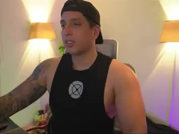 Chaturbate Adult Video Chat of appolo_allen