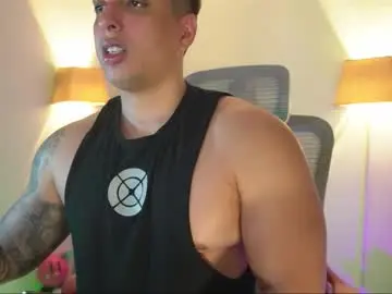 Chaturbate Live Sex Cam of appolo_allen