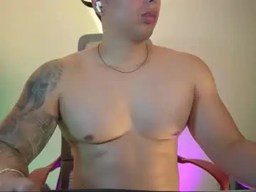 Chaturbate Live Porn of appolo_allen