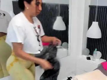 Chaturbate Adult Webcam of elissa_may