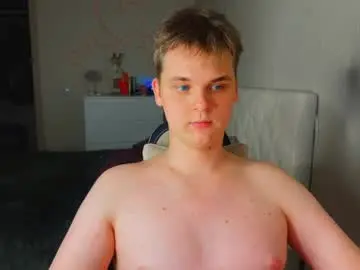 Chaturbate Best live sex cam show of lucas_dany