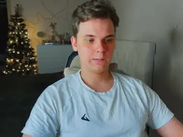 Chaturbate Sex Cam of lucas_dany