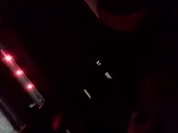 Chaturbate Adult Webcam of sweetiecum_tina