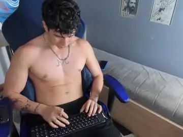 Chaturbate Best live sex cam show of criss_adams