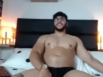 Chaturbate Live Sex of mike_foxxx_