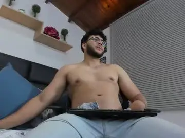 Chaturbate Adult Webcams of mike_foxxx_