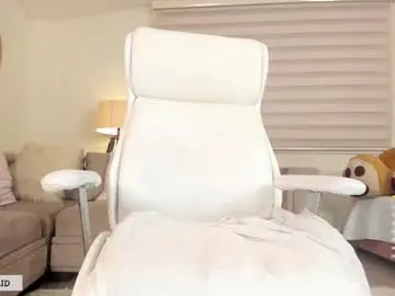 Chaturbate Free Live Porn of missthailand_