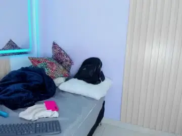 nairobiswan from chaturbate