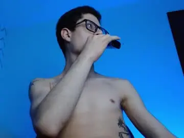 Chaturbate Free Live Porn of wolfan_sky