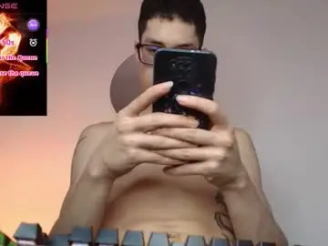 Chaturbate Live Porn of wolfan_sky