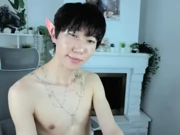 Chaturbate Best live sex cam show of yugoasian