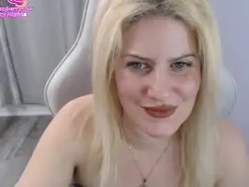 Chaturbate Adult Webcam of bellastar84