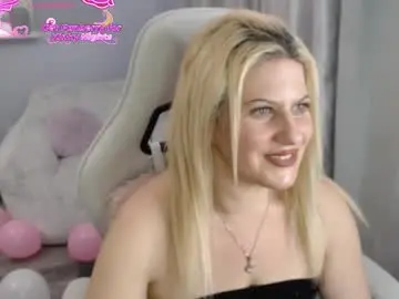 Chaturbate Live Porn of bellastar84