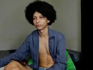 Chaturbate Watch Live Sex Cams of cardrey05