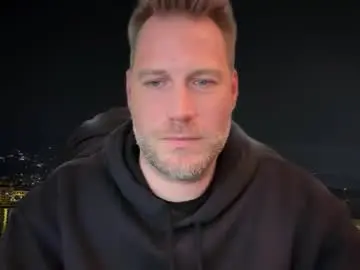 Chaturbate Watch Live Sex Cams of chris2024x