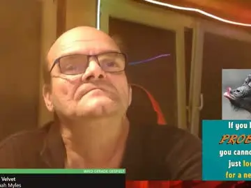 Chaturbate Sex Chat of r_2d2_