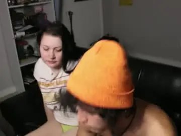 Chaturbate Live Sex Cam of ryot35