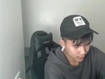Chaturbate Adult Video Chat of urcutie_asianboy