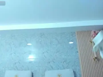 Chaturbate Live Sex of antonella_west