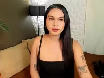 Chaturbate Adult Webcam of asianhugecockjulia1