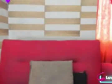 Chaturbate Live Sex Cam of candy_browm1