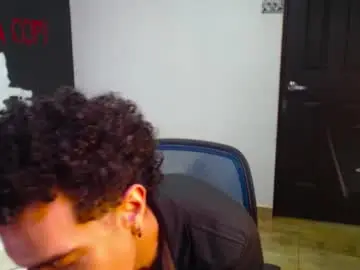 Chaturbate Sex Cam of dostoyrodia_34