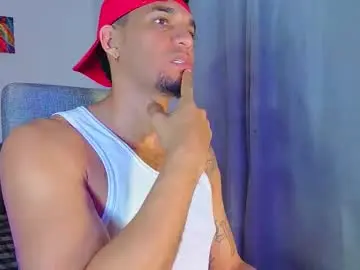 Chaturbate Live Sex Cam of fabi_calde