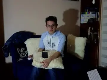 Chaturbate Adult Webcam of gamercum33