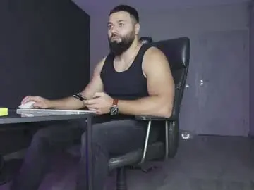 Chaturbate Nude Webcam of glennmasters