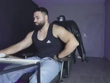 Chaturbate Best live sex cam show of glennmasters