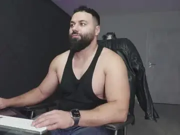 Chaturbate Free Live Porn of glennmasters