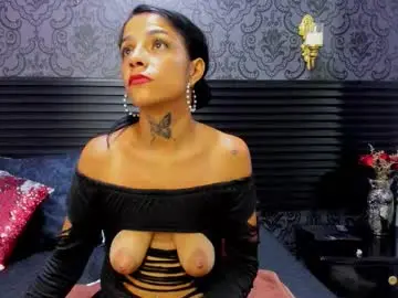 Chaturbate Nude Webcam of hellen__4master