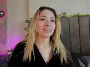 Chaturbate Best live sex cam show of lanaamills