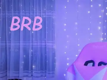 Chaturbate Live Sex Cam of lilyrose1_